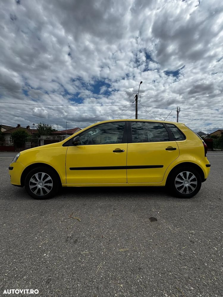 Volkswagen Polo 1.2 Attractive - 12