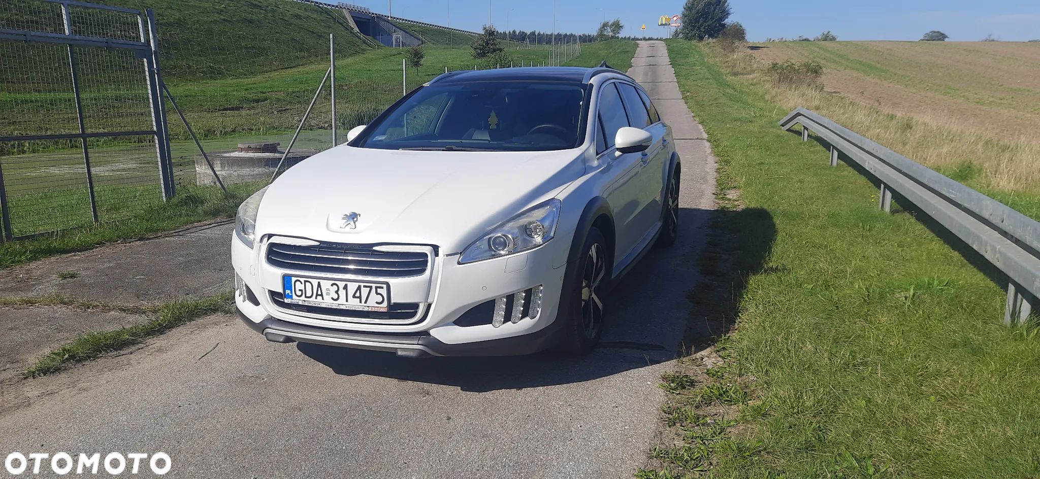 Peugeot 508 RXH 2.0 HDi HYbrid4 - 1