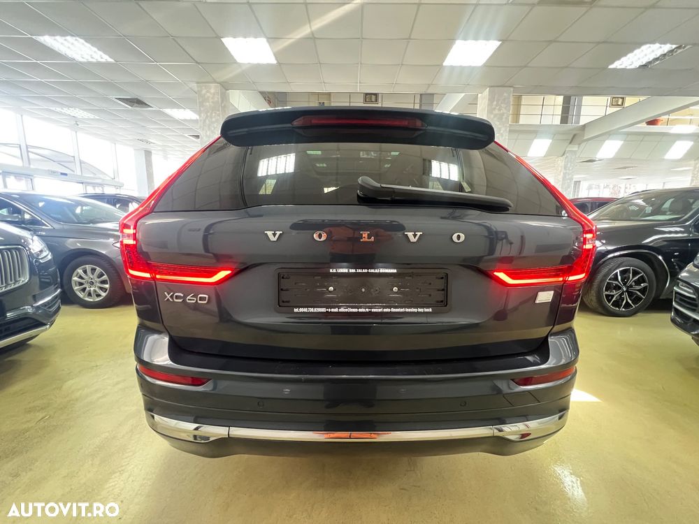 Volvo XC 60 T6 AWD Recharge Geartronic Inscription Expression - 12