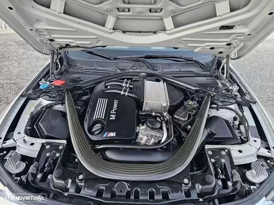 BMW M4 Auto - 28