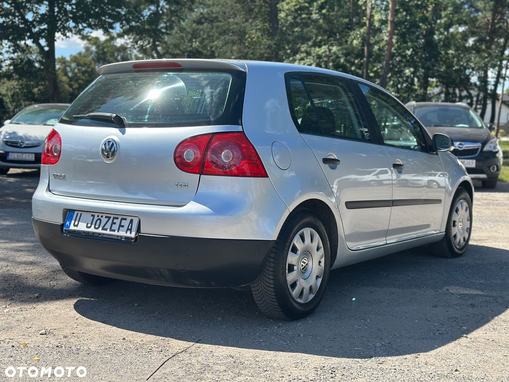 Volkswagen Golf 1.9 TDI DPF Trendline - 7