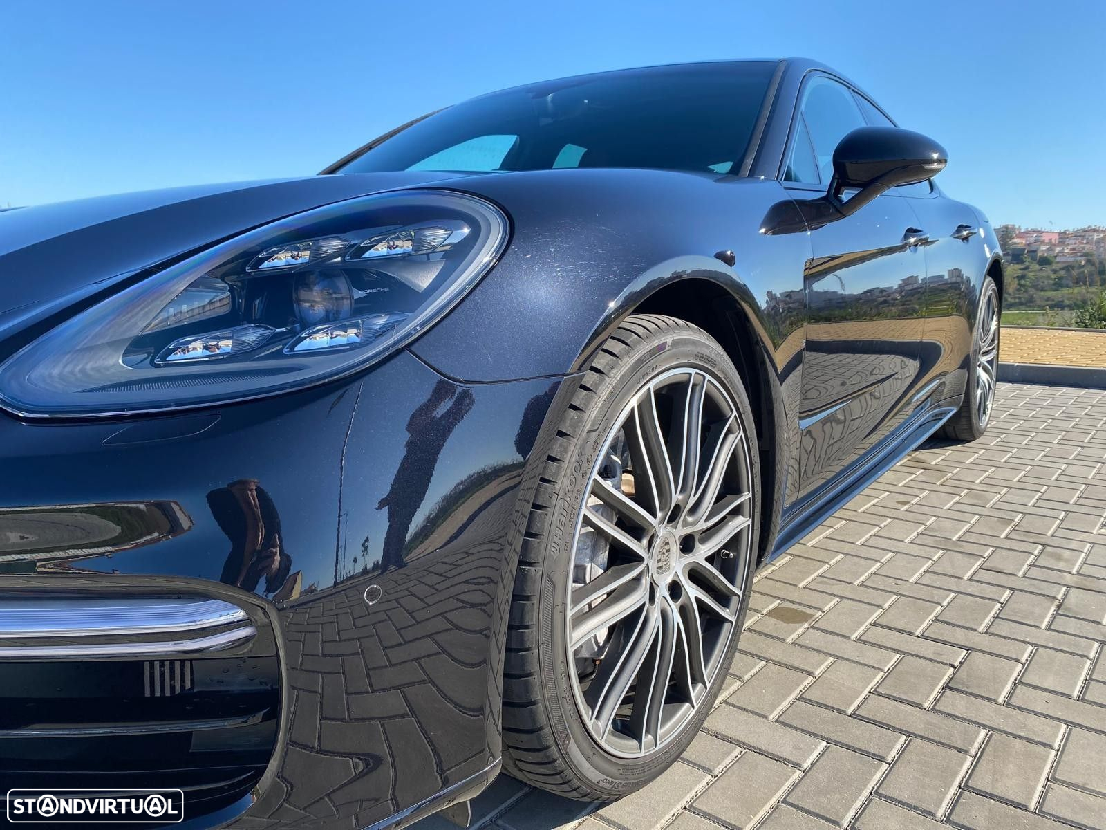 Porsche Panamera 4 E-Hybrid Platinum Edition - 2