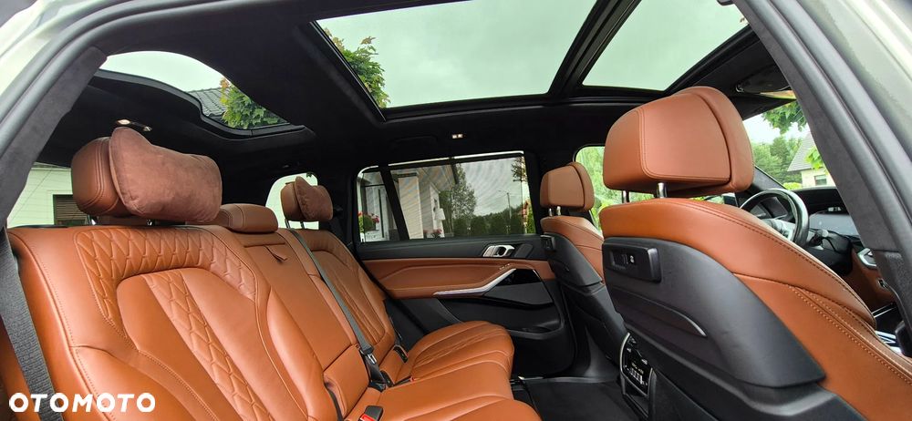 BMW X7 xDrive40d mHEV sport - 27