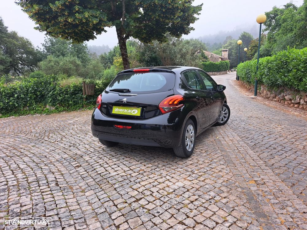 Peugeot 208 BlueHDi 100 Active Pack - 4