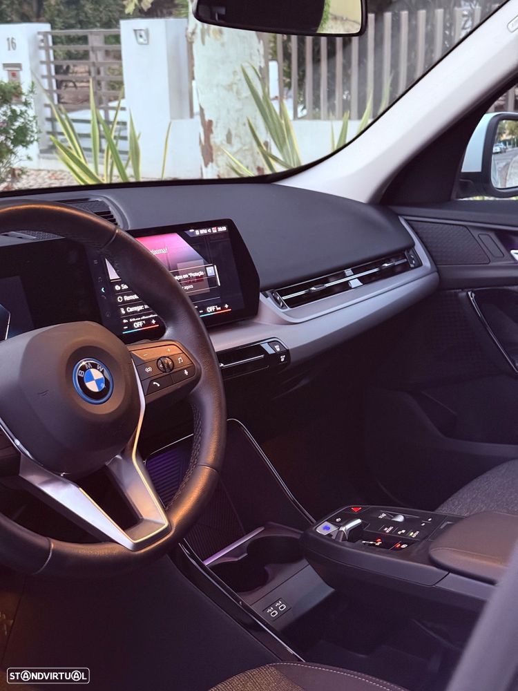 BMW iX1 xDrive30 xLine - 30