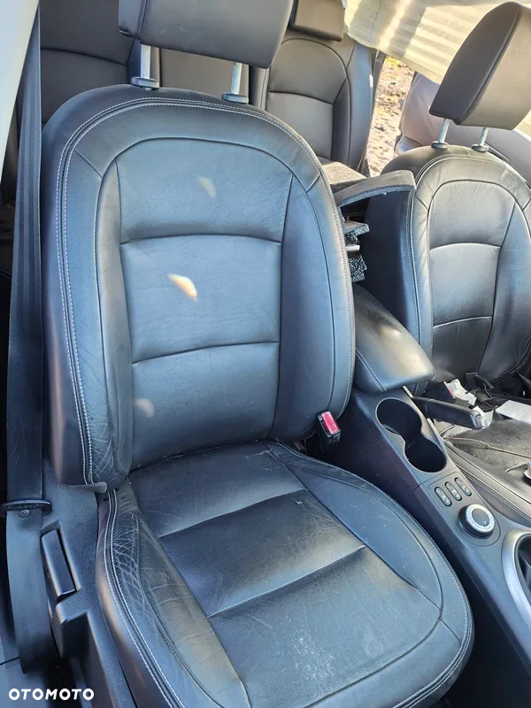 NISSAN QASHQAI 10r FOTEL PASAŻERA PRAWY PRZÓD SKÓRA