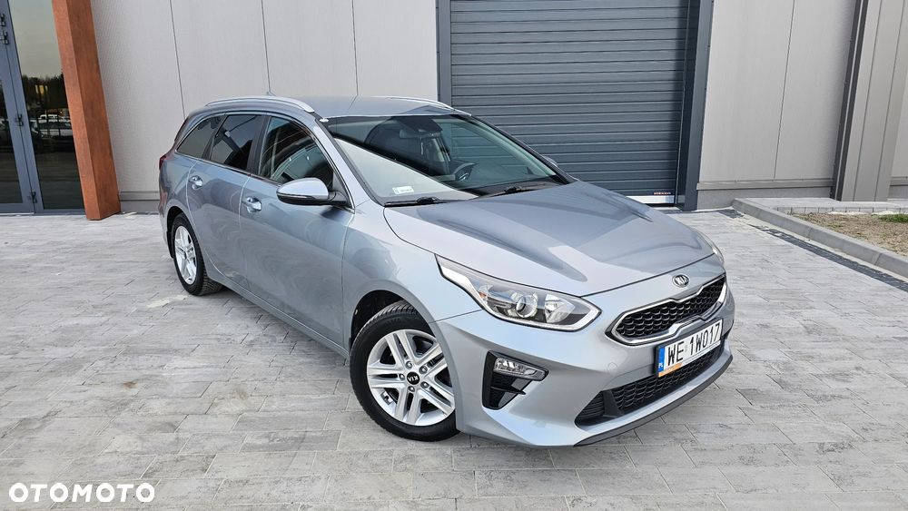 Kia Ceed - 1