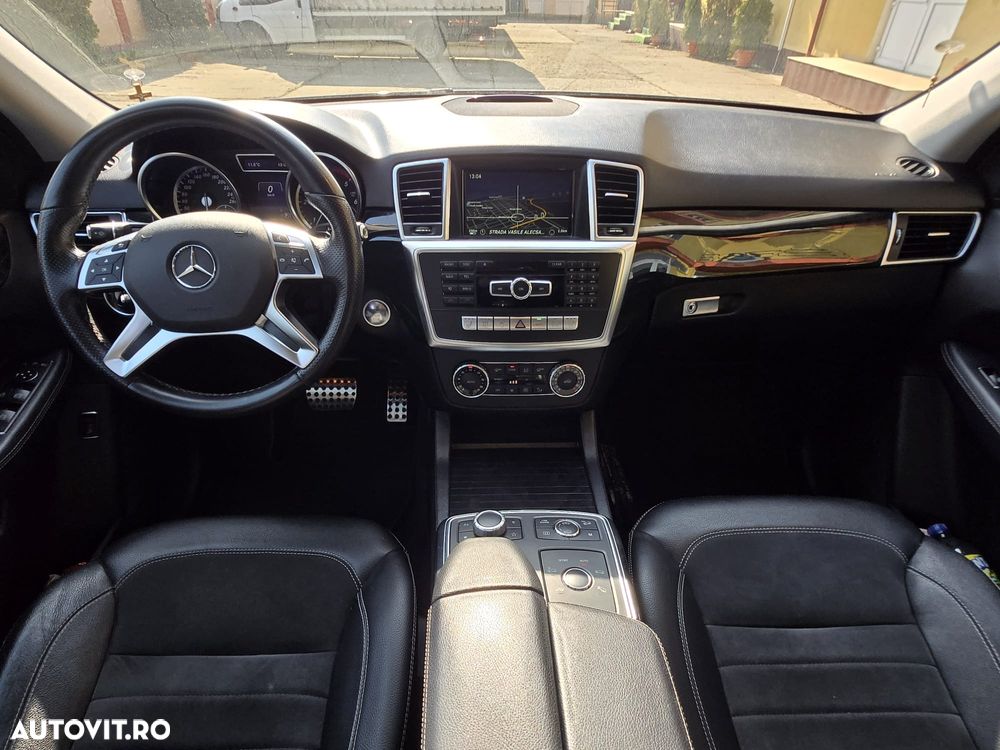 Mercedes-Benz ML 350 BlueTEC 4MATIC 7G-TRONIC - 12
