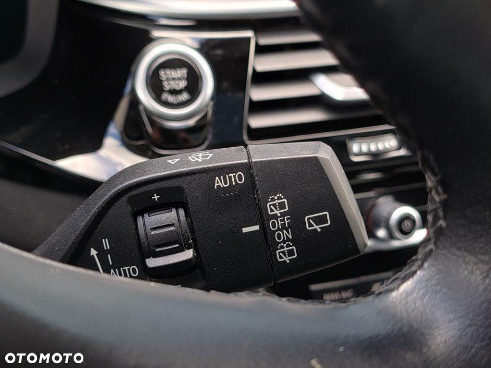 BMW Seria 5 - 25