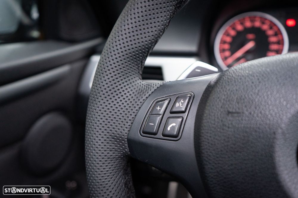 BMW 320 d Cabrio Auto - 40