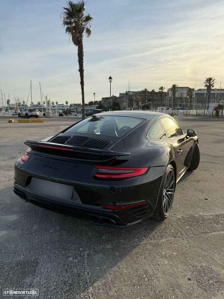 Porsche 911 (991) Turbo S PDK - 8