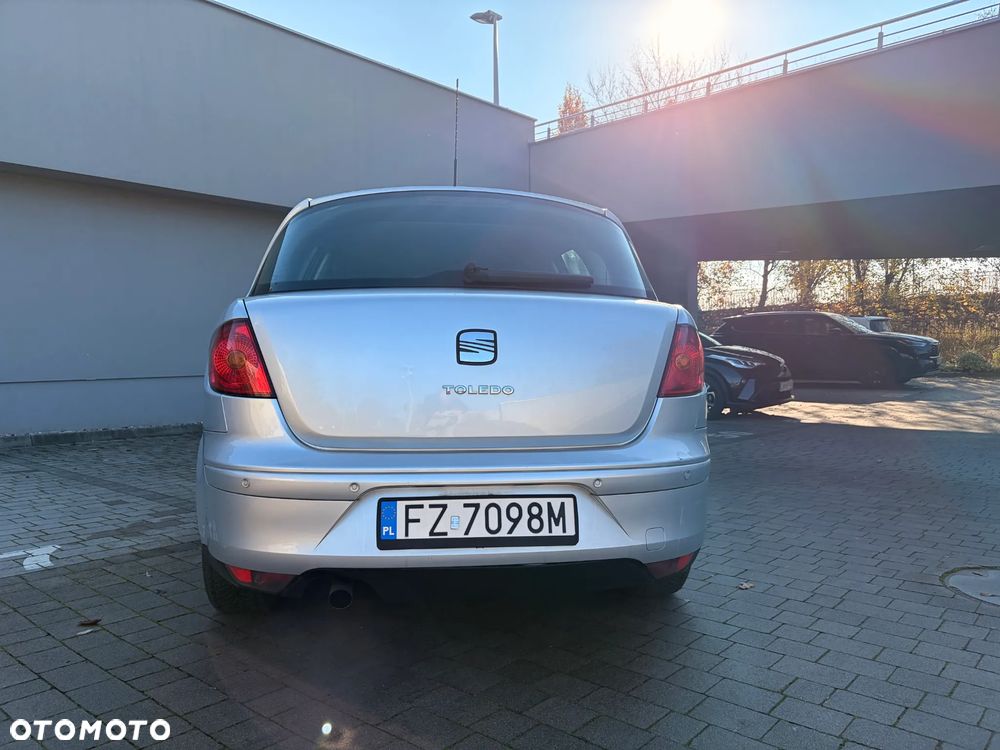 Seat Toledo 1.6 Reference - 6