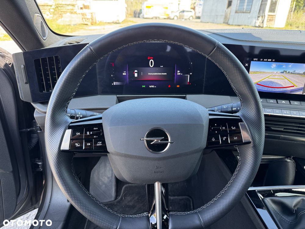 Opel Astra 1.2 Turbo GS Line - 24