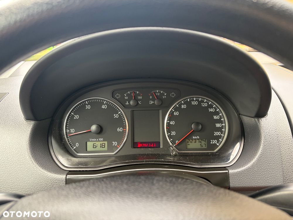 Volkswagen Polo 1.4 Automatik Trendline - 34