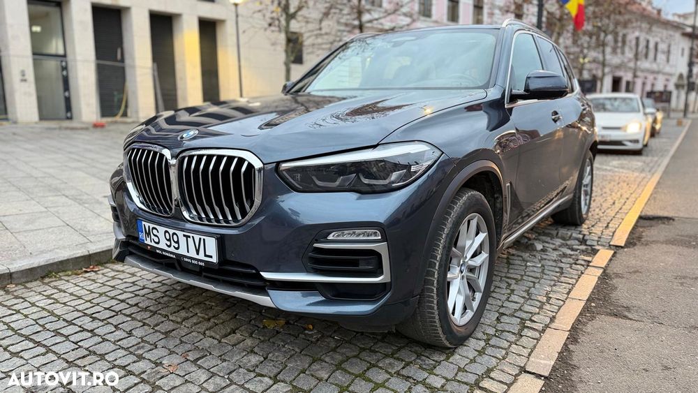 BMW X5 xDrive30d xLine - 1