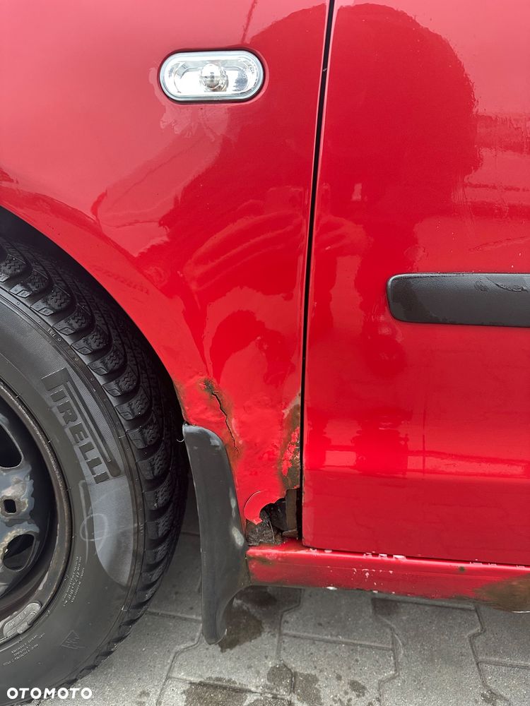 Volkswagen Polo 1.4 16V Trendline - 5