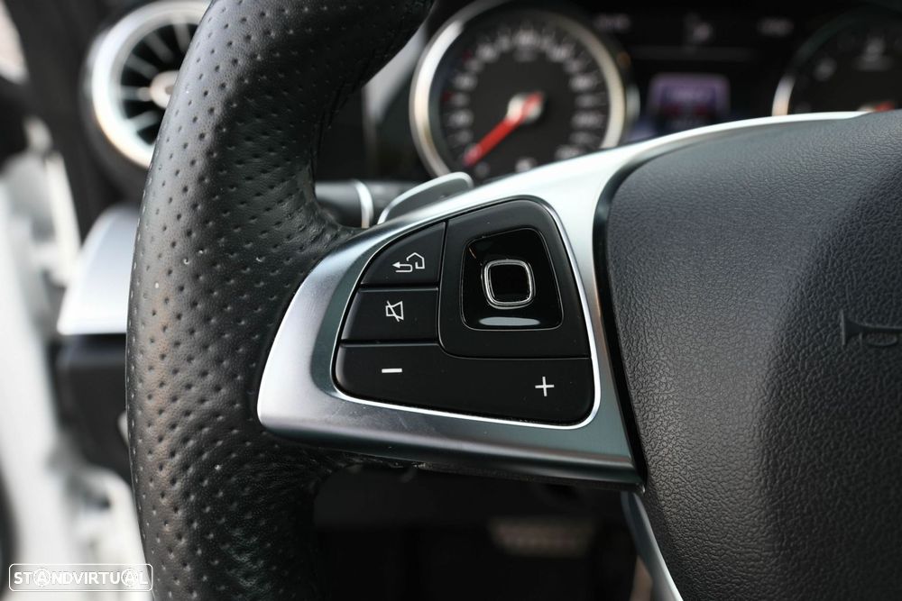 Mercedes-Benz E 220 d AMG Line Aut. - 16