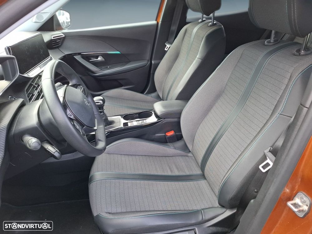 Peugeot 2008 1.2 PureTech Allure Pack - 11