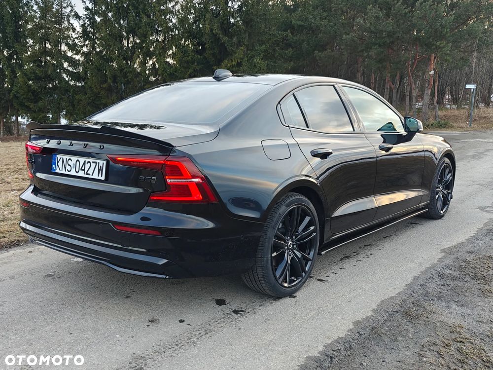 Volvo S60 B5 B AWD Plus Dark - 13