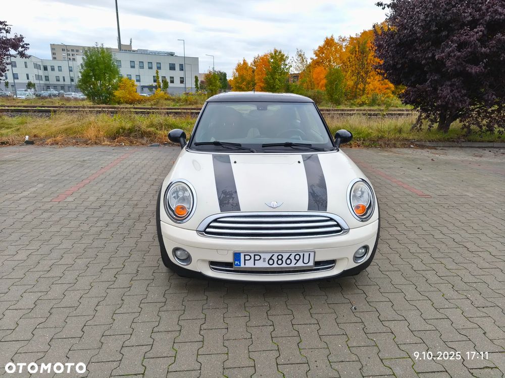 MINI Cooper Standard - 3
