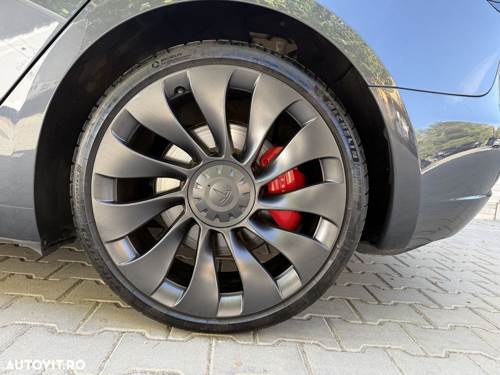 TESLA Model 3 2023 — imagine 9
