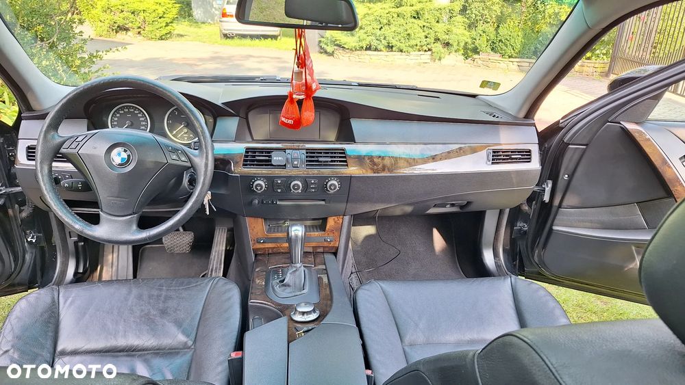 BMW Seria 5 - 27