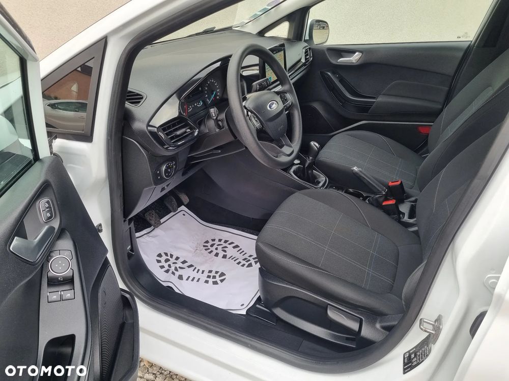 Ford Fiesta 1.1 Trend - 10