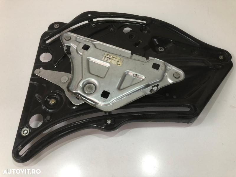 Macara geam electric stanga spate Mercedes E-Class (2009->) [C207] a2076700103 - 2