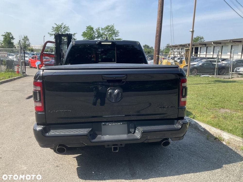 RAM 1500 - 22