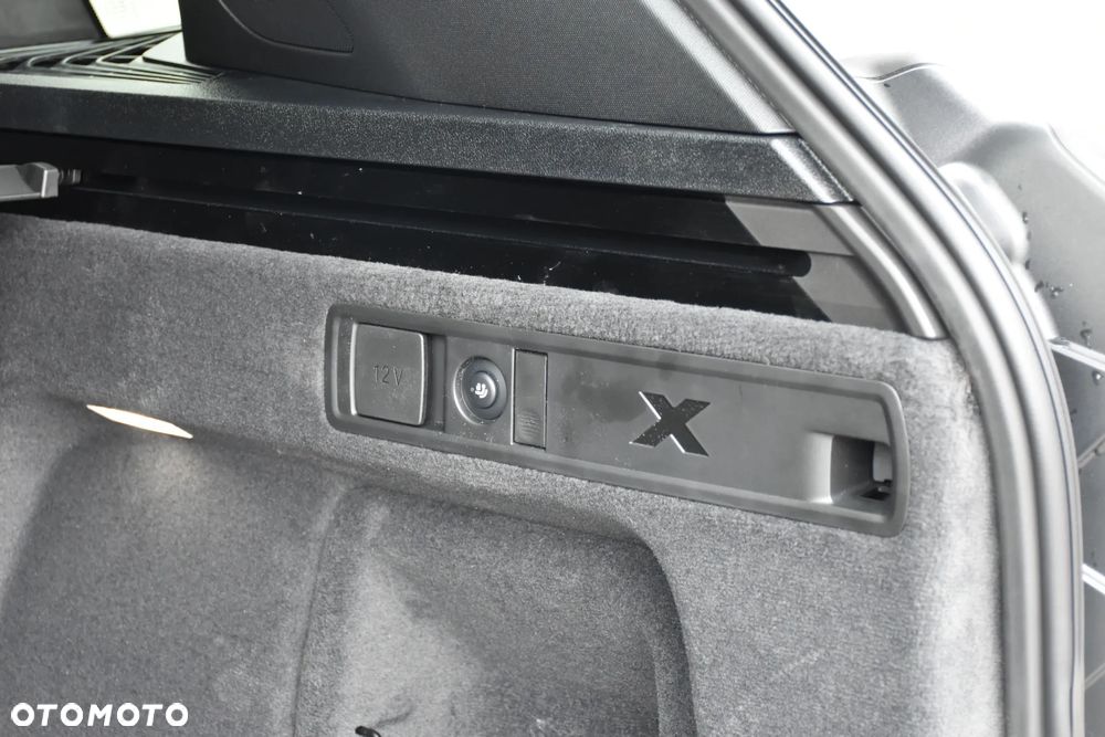 BMW X5 xDrive30d mHEV Individual Edition sport - 34