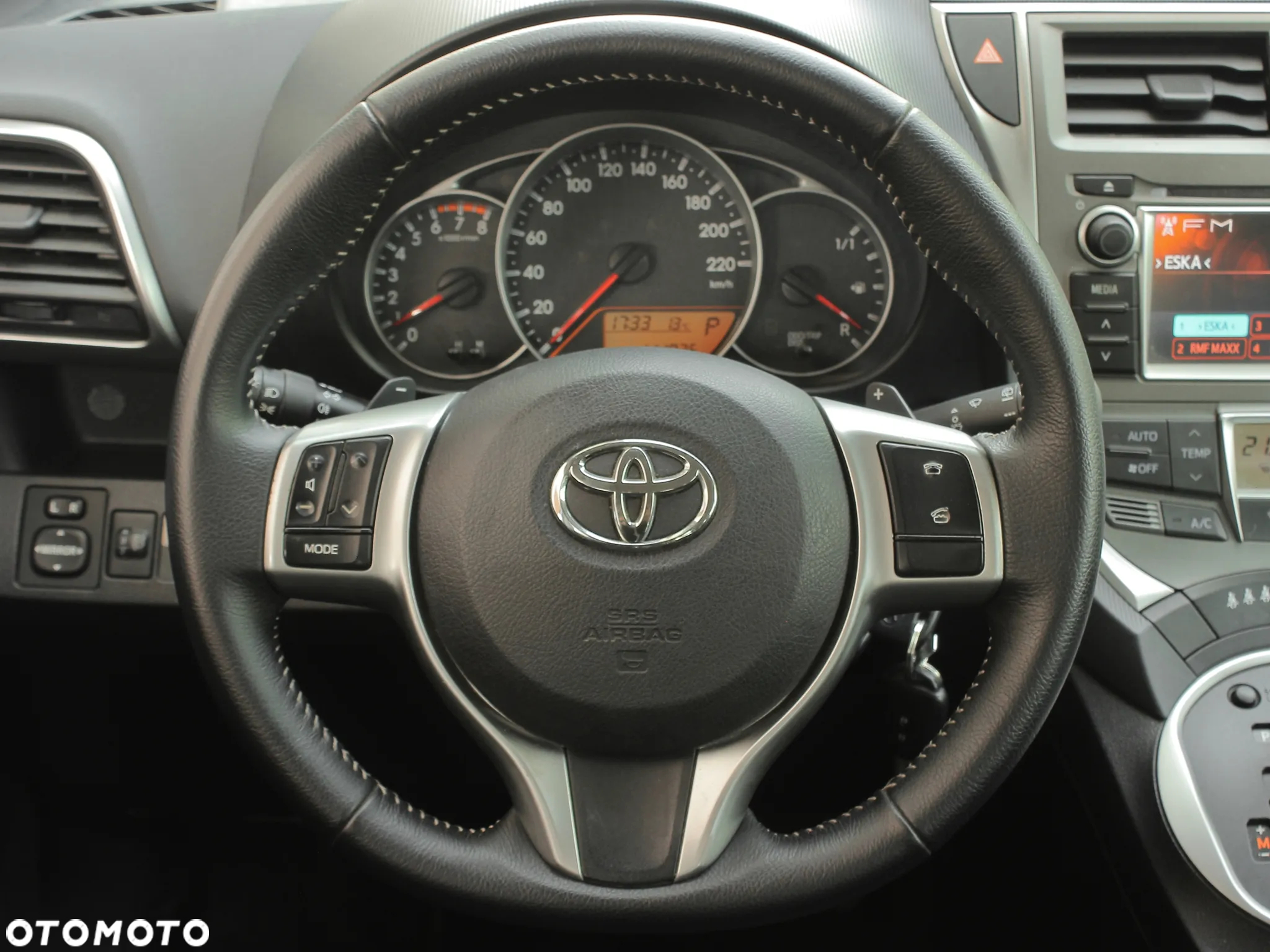 Toyota Verso S 1.33 VVT-i Multidrive Club - 22