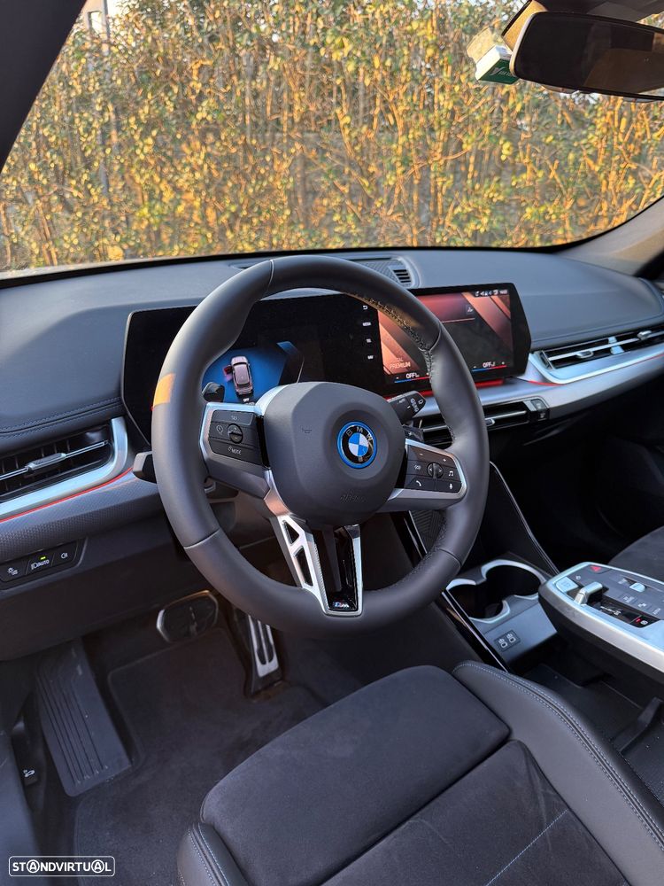 BMW X1 xDrive25e Pack Desportivo M - 13