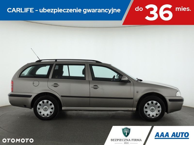 Skoda Octavia - 8