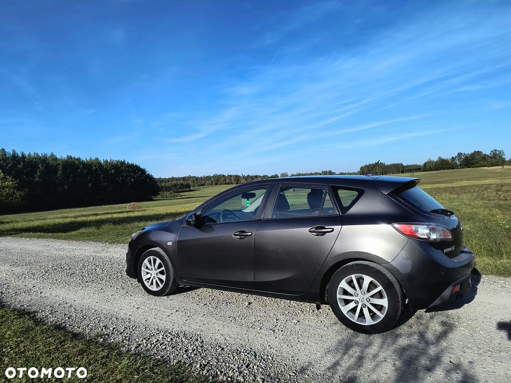 Mazda 3 - 4