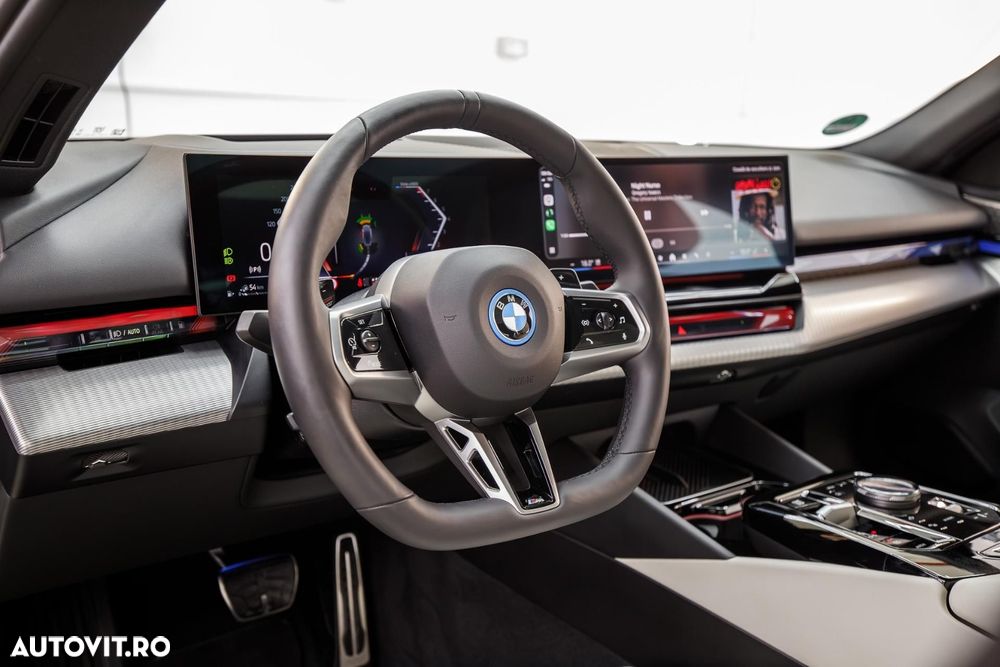 BMW Seria 5 550e xDrive AT PHEV - 19