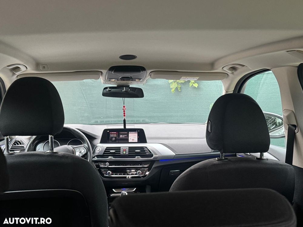BMW X3 xDrive20d Aut. - 12