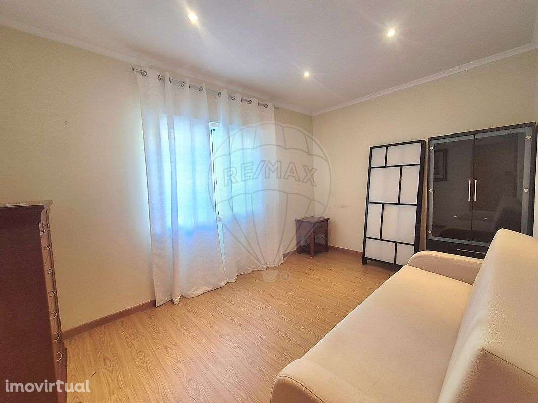 Apartamento T1 para venda - Grande imagem: 2/16