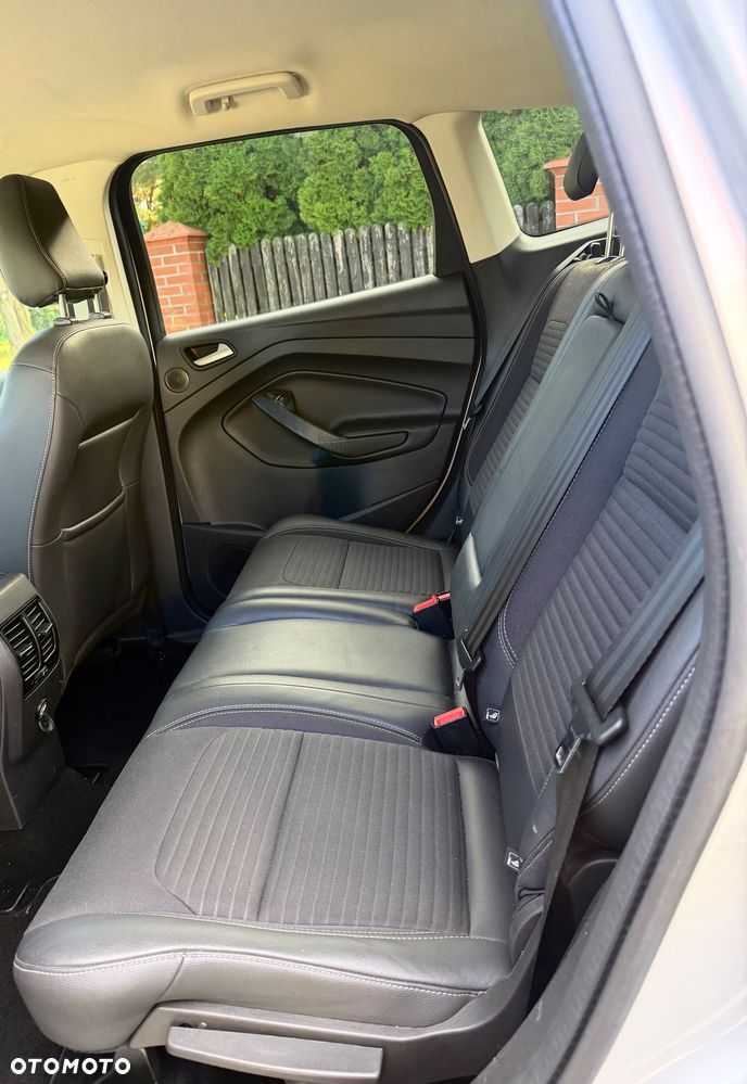 Ford Kuga 2.0 TDCi 4WD Titanium - 8
