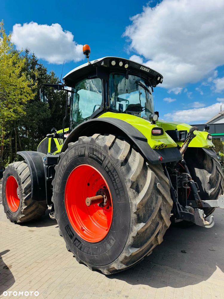 Claas Axion 950 CMATIC - 11