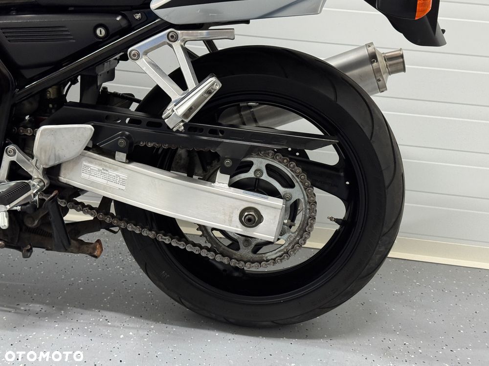 Yamaha FZ6 - 15
