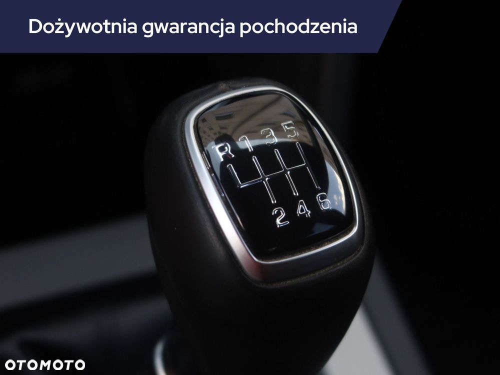 Hyundai Elantra - 21