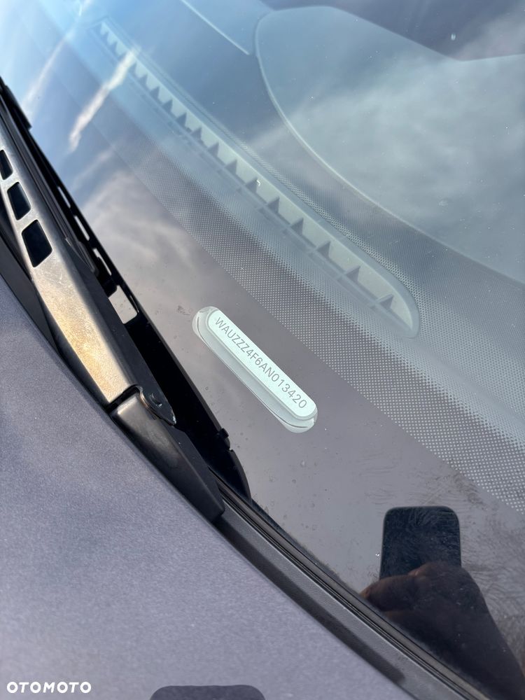 Audi A6 Avant 2.0 TDI - 9