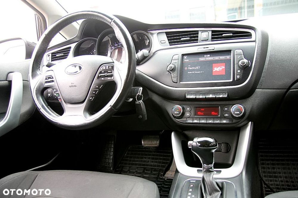Kia Ceed - 23
