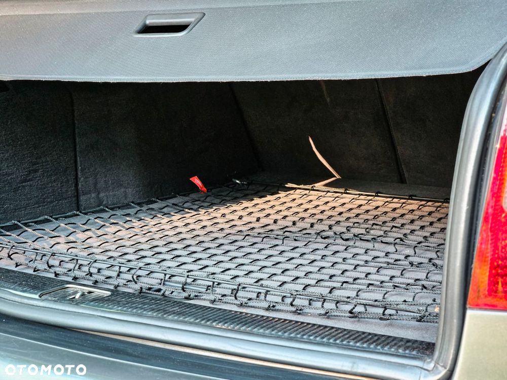 Audi A6 Avant 2.4 Quattro - 9