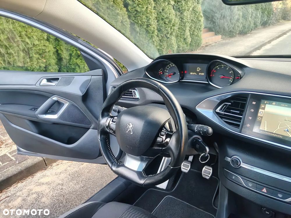 Peugeot 308 PureTech 130 Stop & Start Style - 25