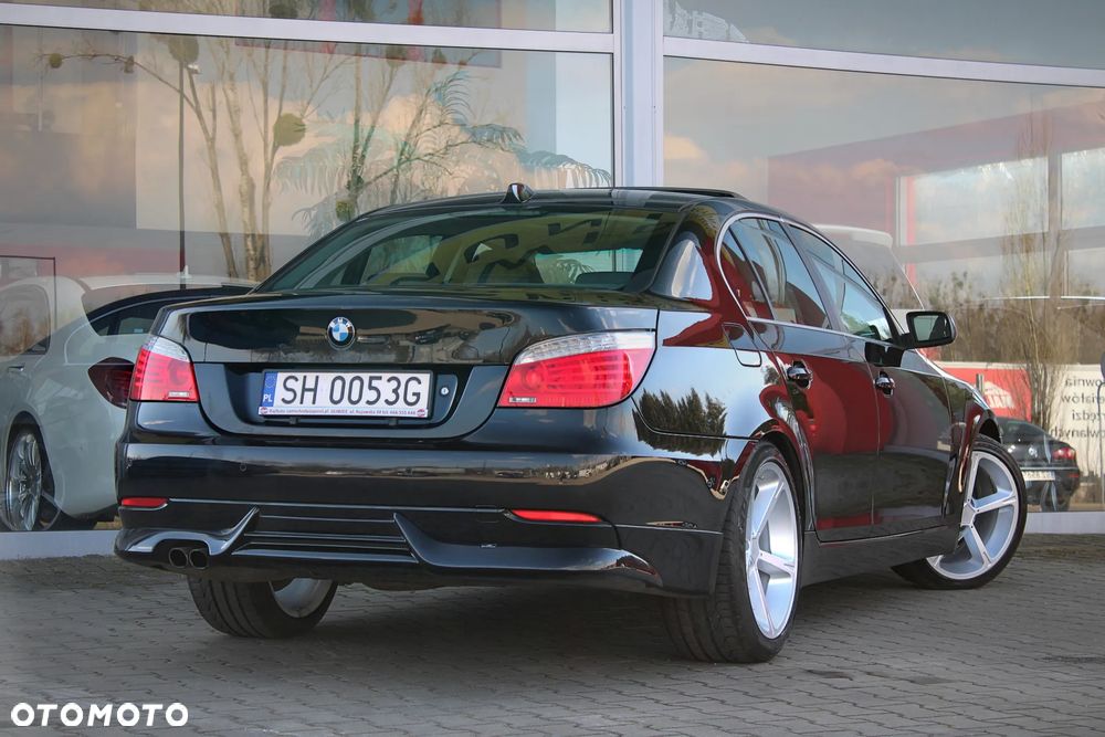 BMW Seria 5 530i - 7
