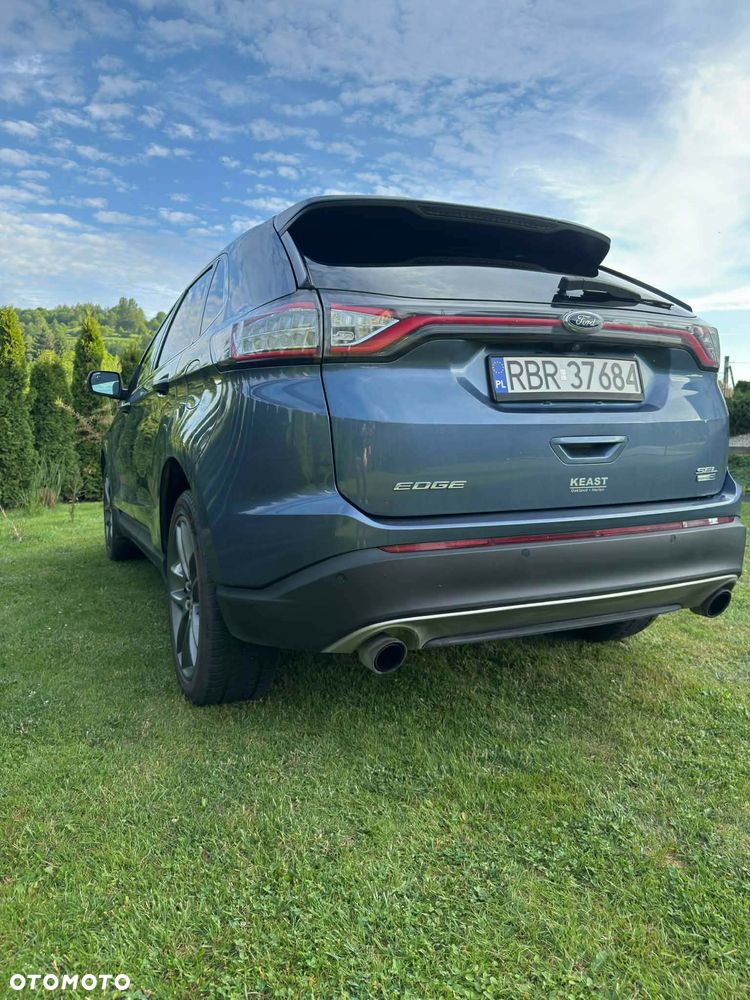 Ford Edge - 3