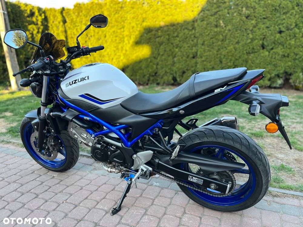 Suzuki SV - 10