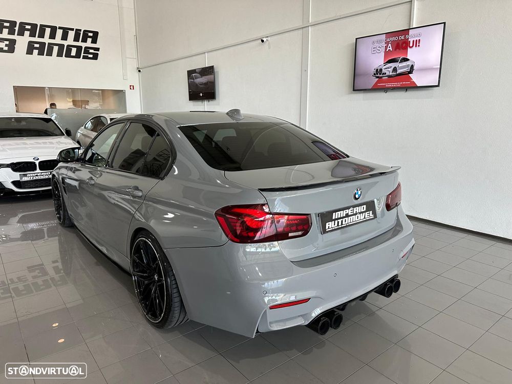 BMW 320 d Pack M - 29