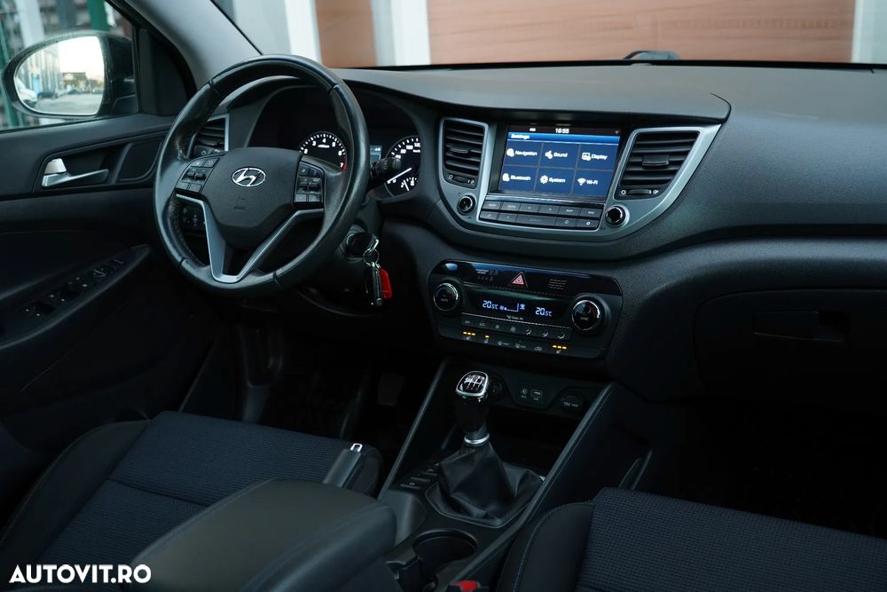 Hyundai Tucson 2.0 CRDI 4WD Style - 11